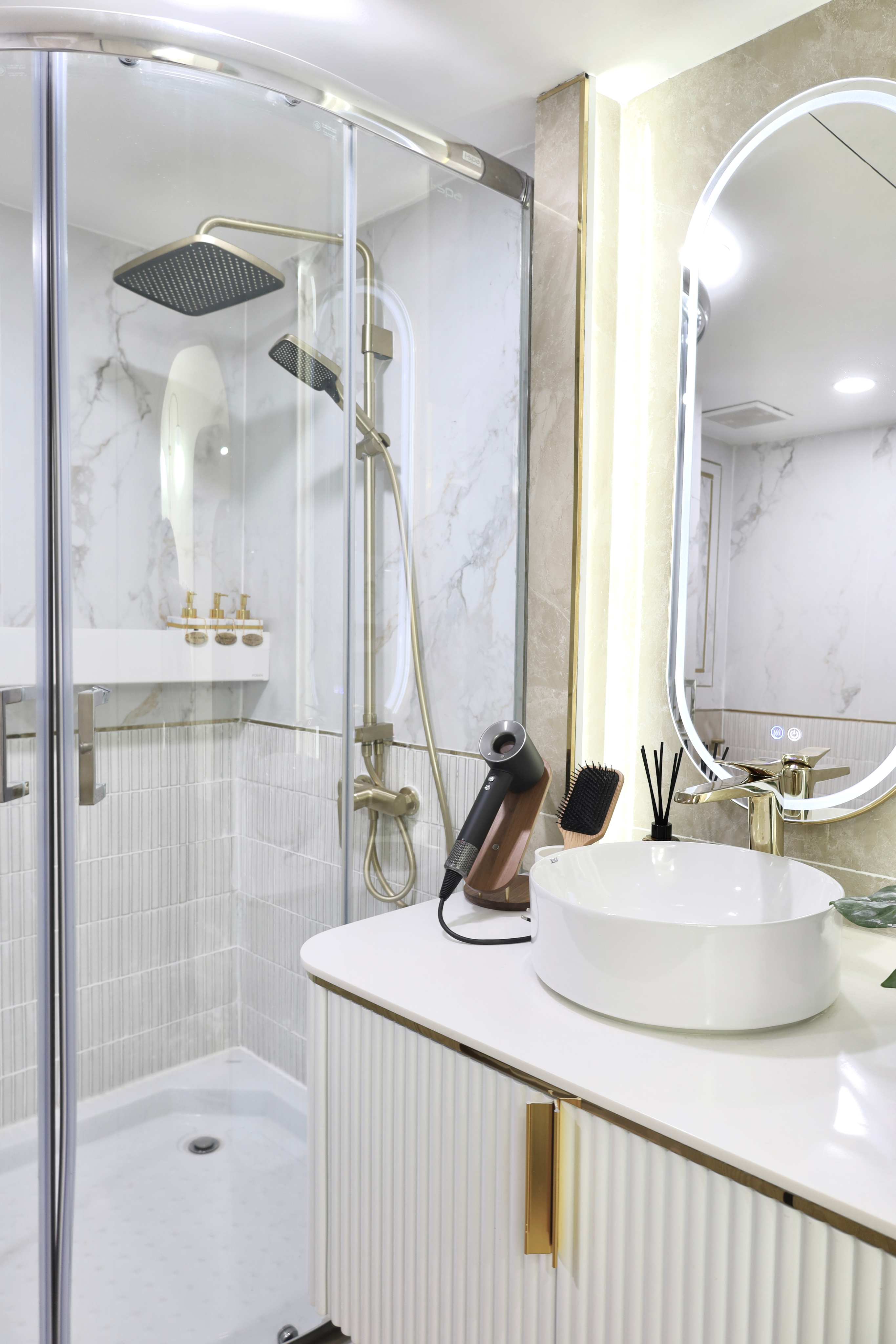 Modern studio facilities